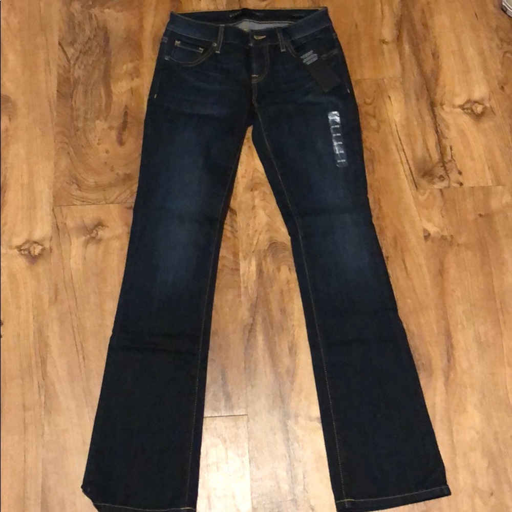 Guess Jeans